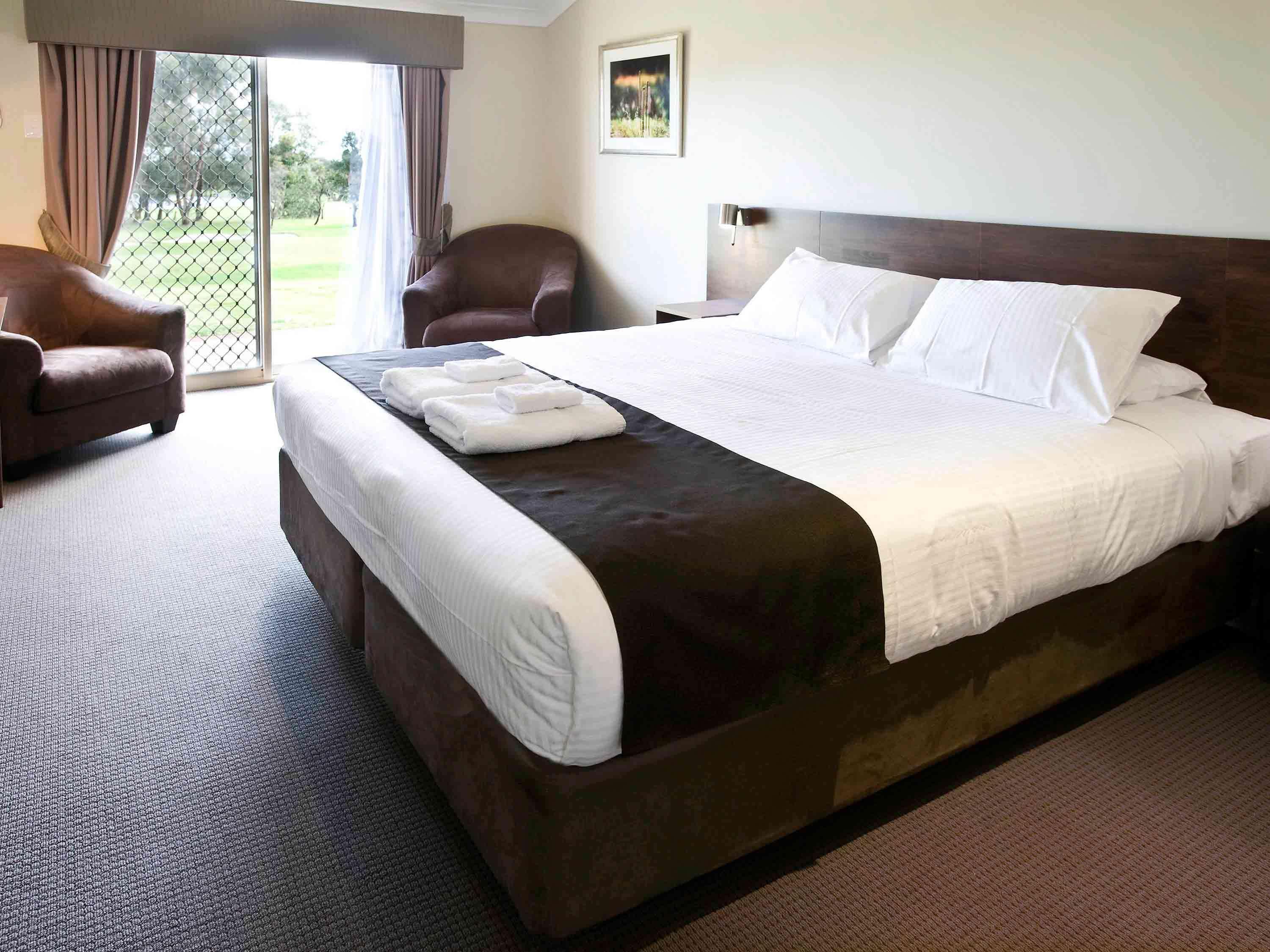 Mercure Bunbury Sanctuary Golf Resort Esterno foto