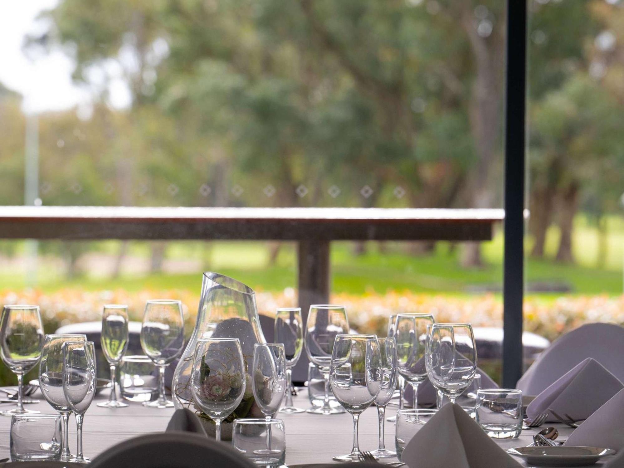 Mercure Bunbury Sanctuary Golf Resort Esterno foto
