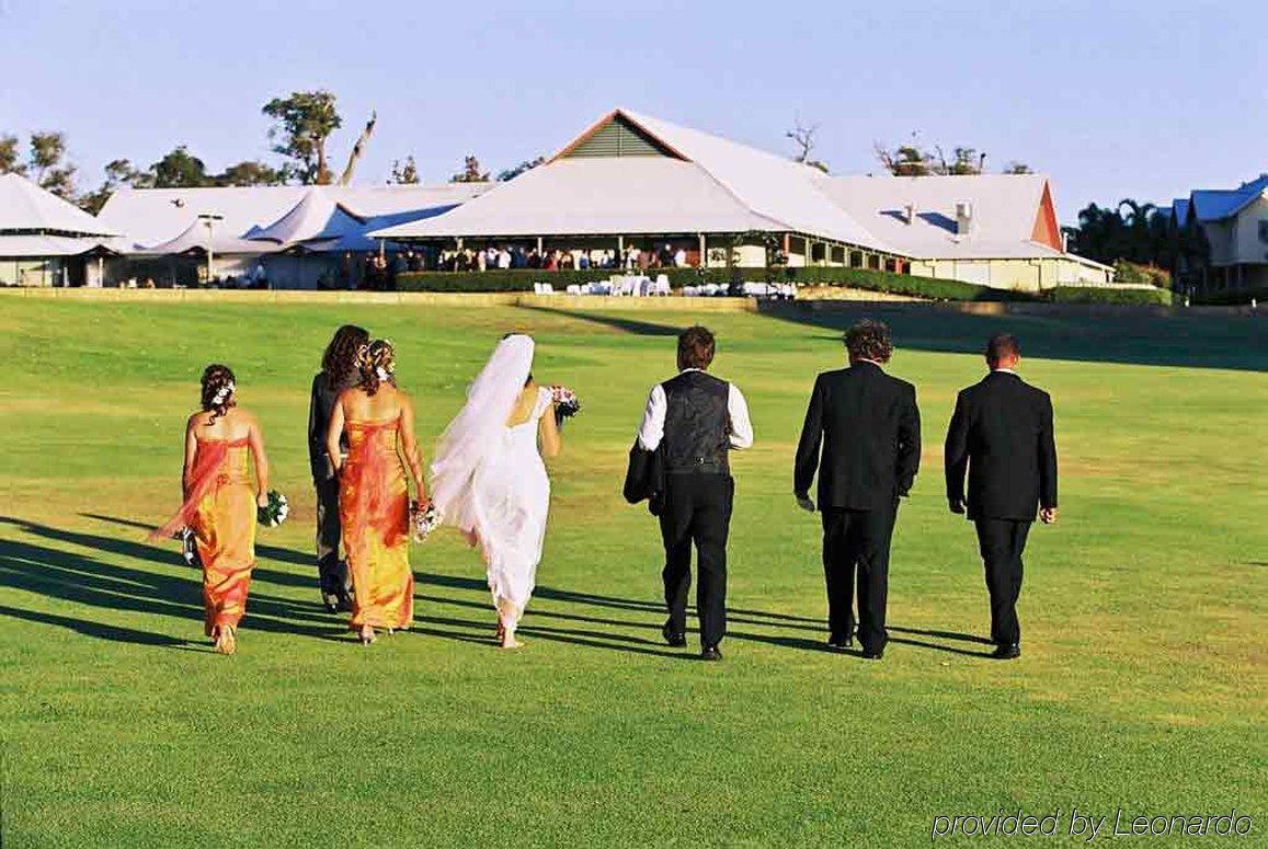 Mercure Bunbury Sanctuary Golf Resort Esterno foto